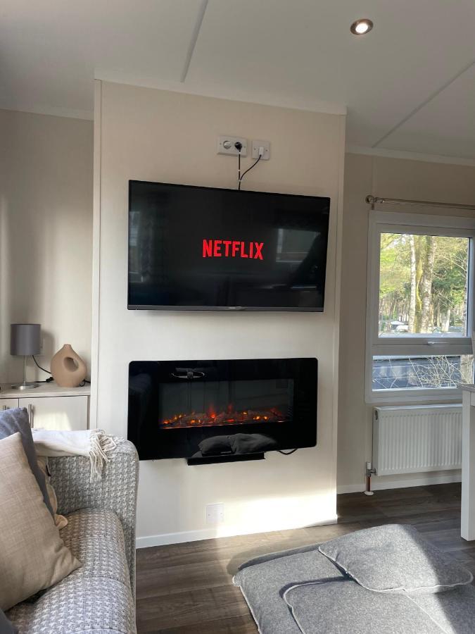 Luxe Chalet Hoenderloo Airco, Netflix - Recreation Only Екстериор снимка